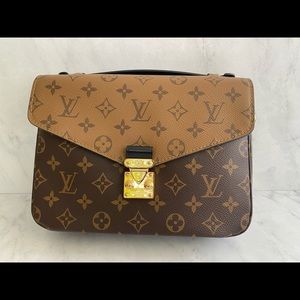 ❗️SOLD❗️Pochette Métis Reverse